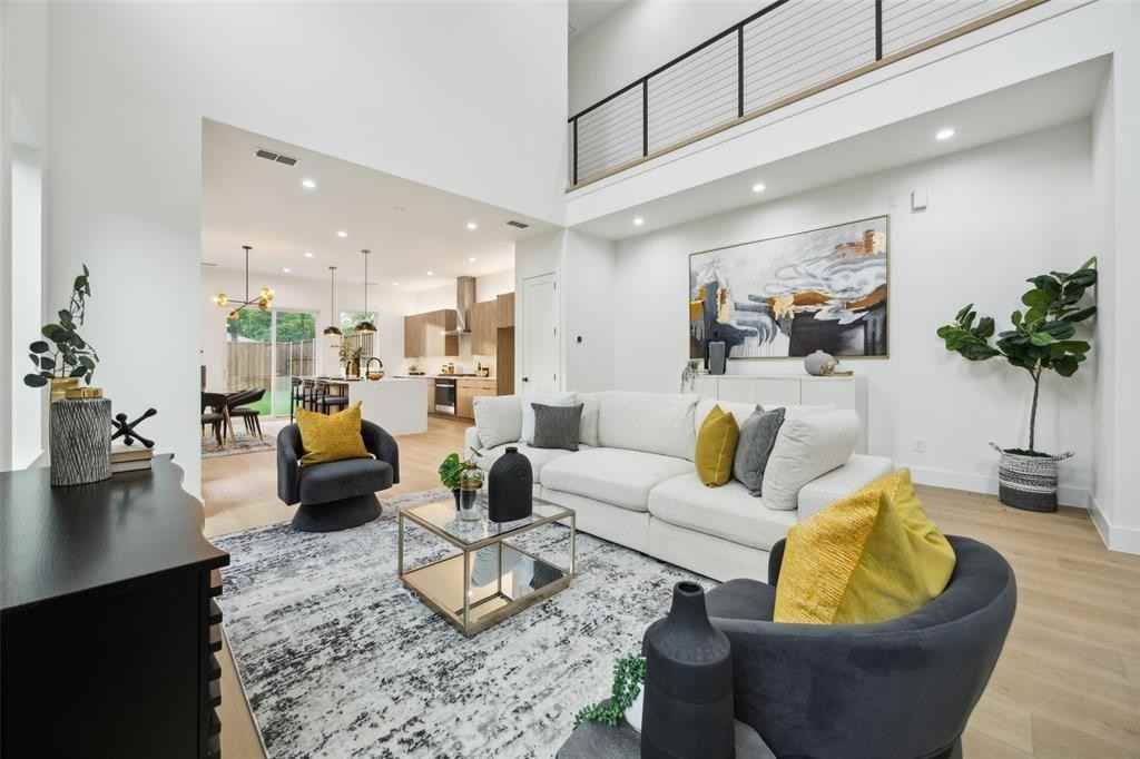 5217 Lindsley Ave #NA - Photo 3 of 7