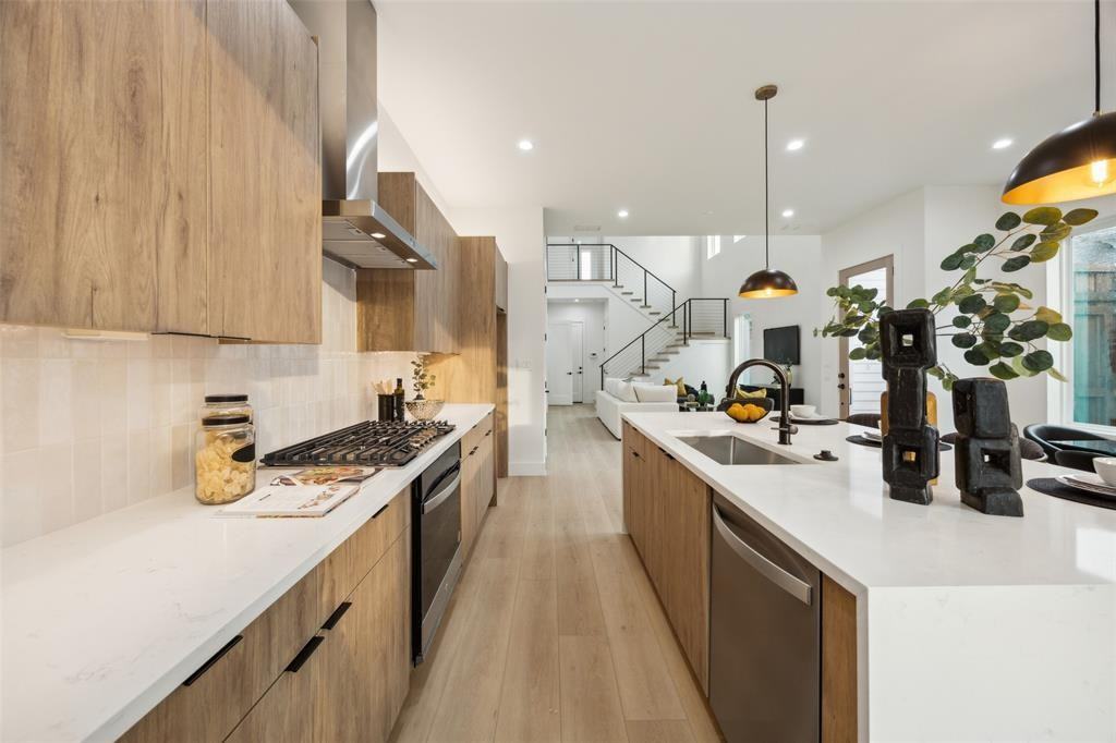 5217 Lindsley Ave #NA - Photo 5 of 7