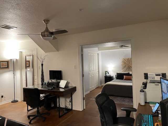 2671 Cutters Cir #102 - Photo 3 of 9