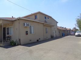 featured image of 5708 Lindhurst Ave