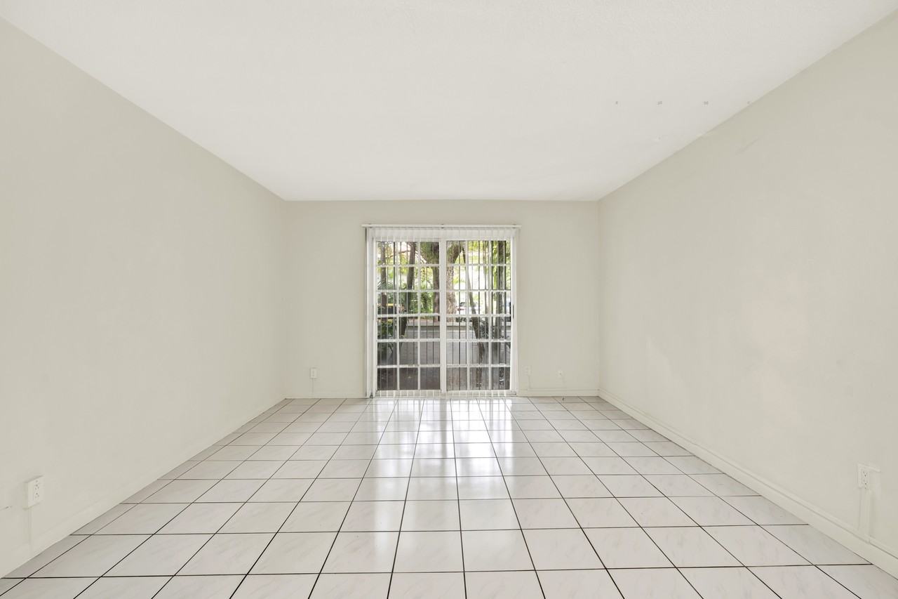 416 Santander Ave. - Photo 5 of 14