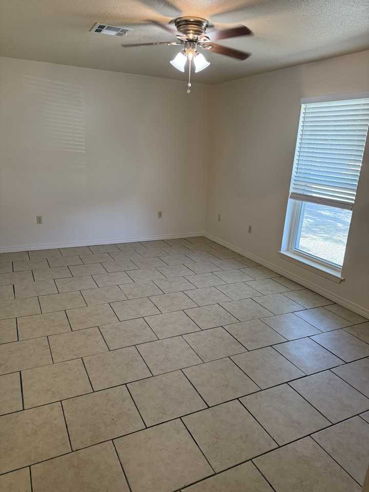 14146 Poydras Ave #NA - Photo 3 of 3