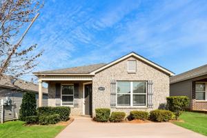 featured image of 16419 Waterbury Ln