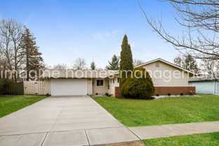 391 Wyleswood Dr - Photo 1 of 1