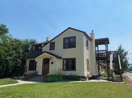 featured image of 445 S 4th St W #445