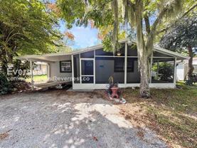 2470 Avenue E Sw - Photo 1 of 1