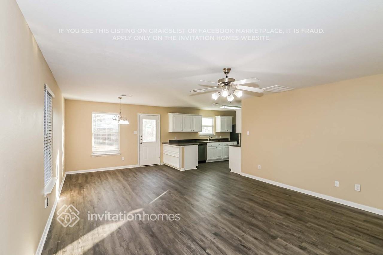 4606 Canadian River Ct - Photo 6 of 18