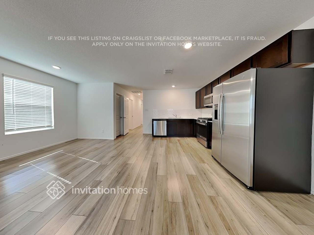 3200 Crestone Dr - Photo 4 of 17