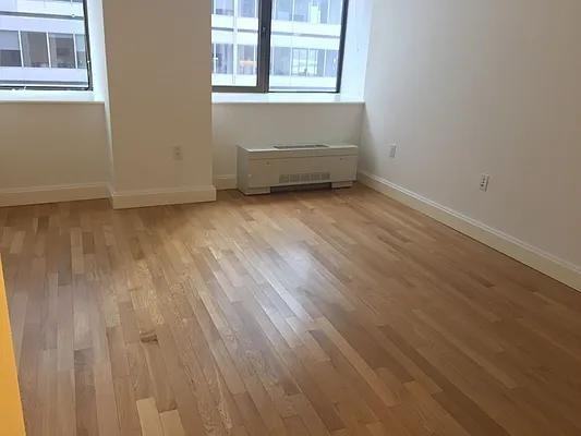 Hanover Sq #16F - Photo 3 of 17