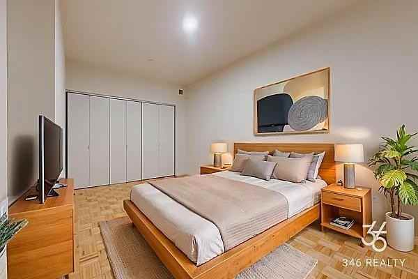 Washington St #PHH - Photo 3 of 20