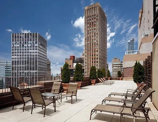 Wall Street #25M - Photo 7 of 7