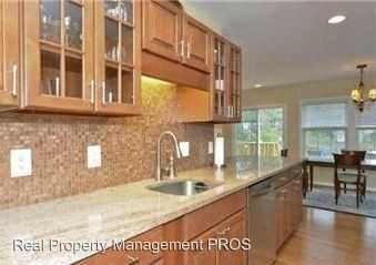 1414 N Ohio St - Photo 3 of 20