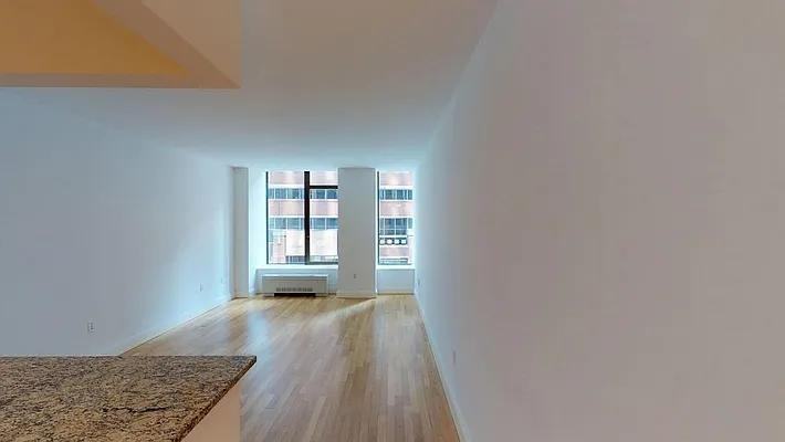 Hanover Sq #3D - Photo 2 of 15