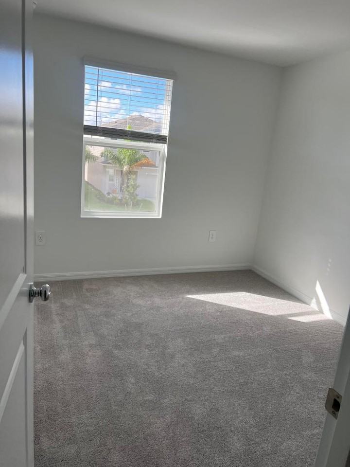 19763 Garden Ridge Ct - Photo 7 of 20