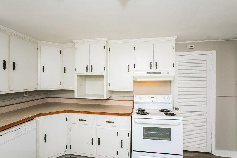 903 Jackson St - Photo 7 of 16