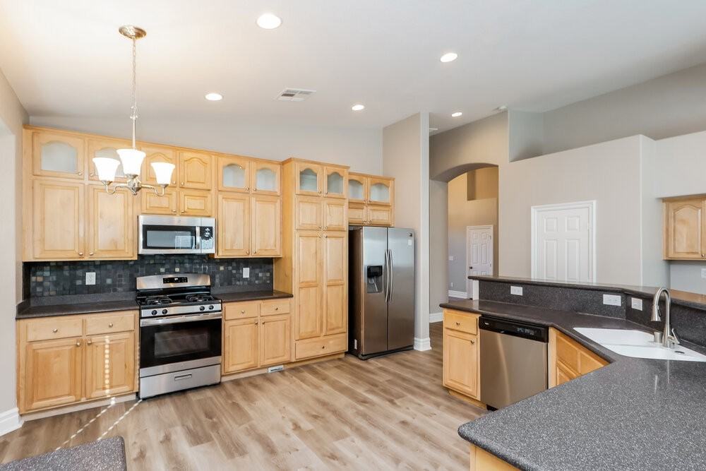 2905 Tropicbird Drive - Photo 6 of 16