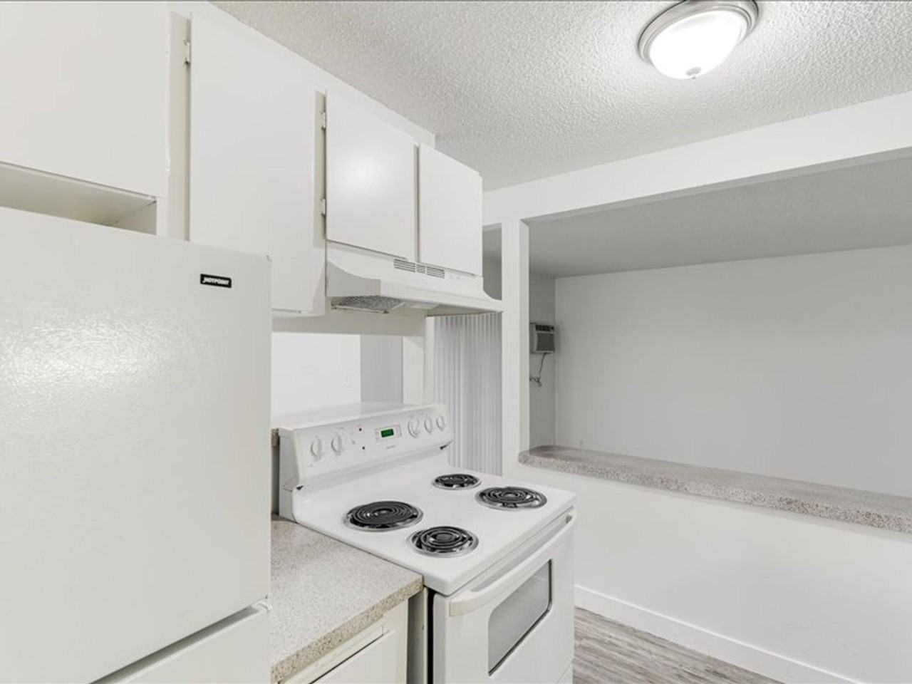 Gem Lane Village - Photo 5 of 38