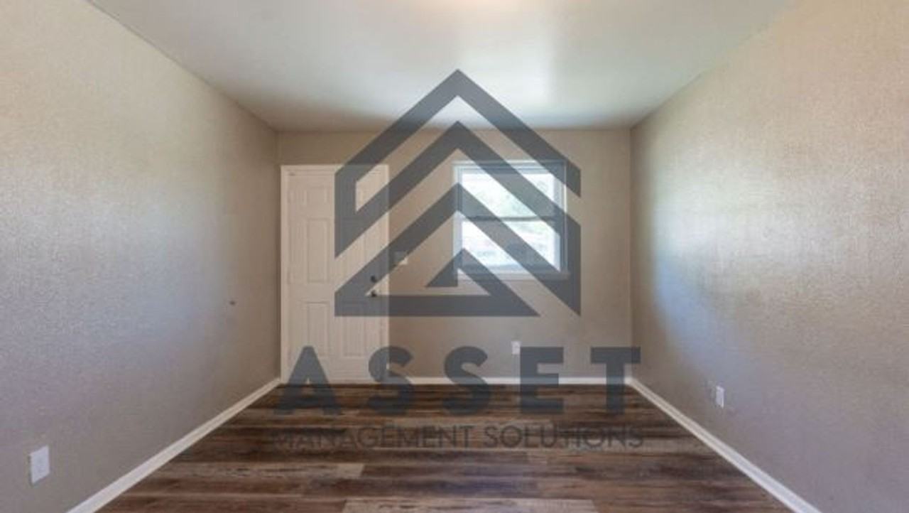 1620 Cynthia Dr - Photo 6 of 21