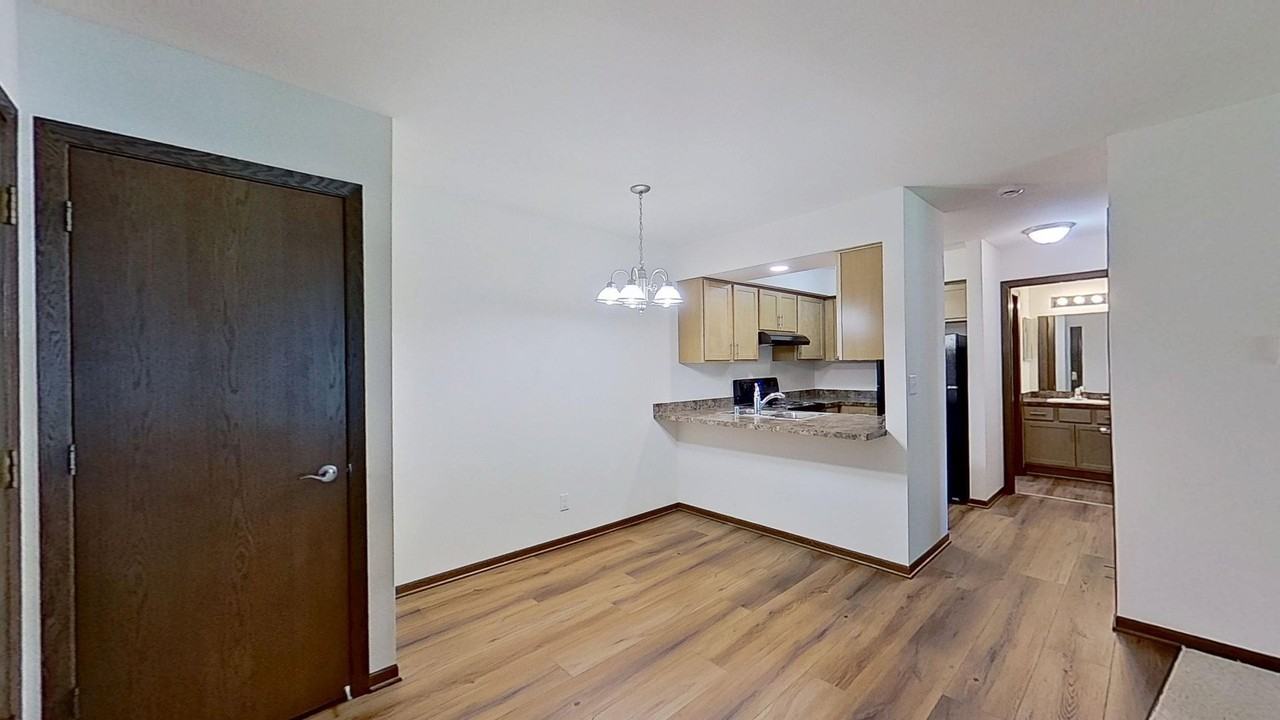 N142W6235 Concord St - Photo 7 of 23