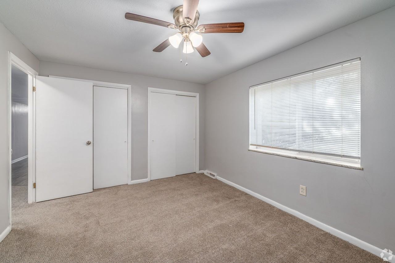 12530 Lake Avenue - Photo 4 of 28