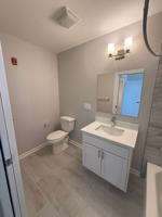 featured image of 10 N Sheridan Rd