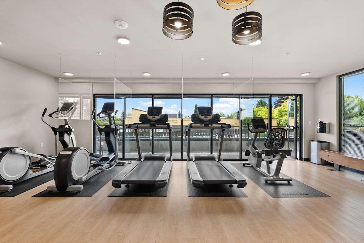 3911 N 25th St - Photo 5 of 50