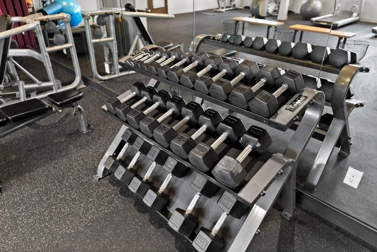 3910 N 28th St - Photo 4 of 50