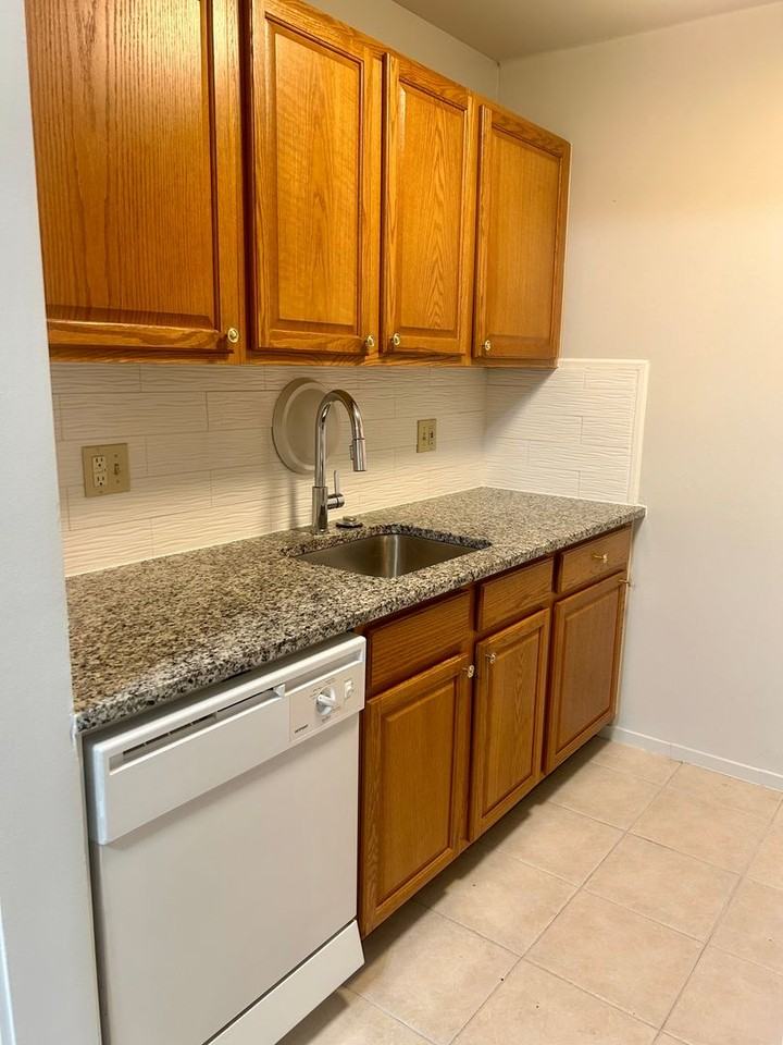 119-125 Perrin Street - Photo 2 of 27