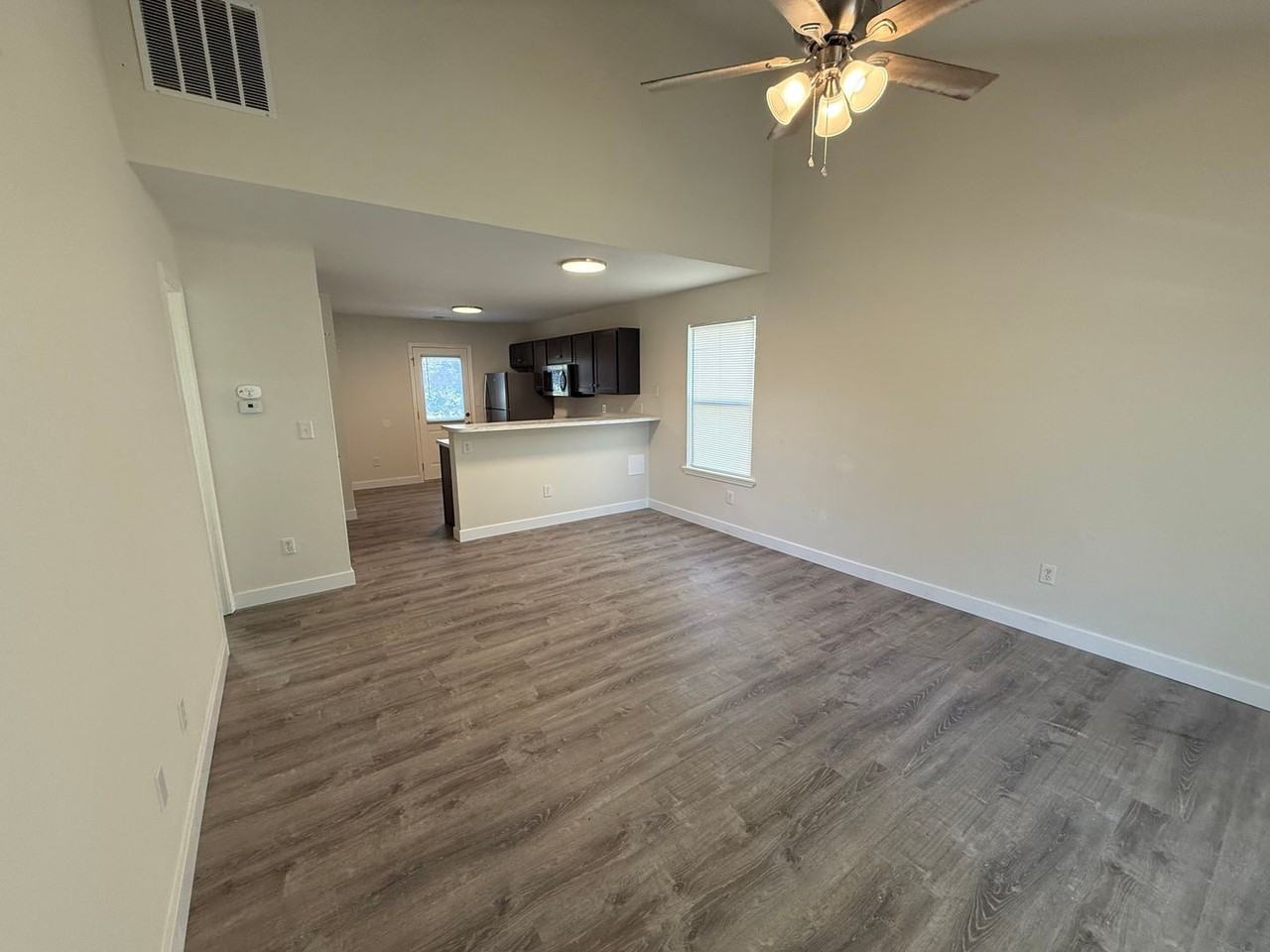 1711 Hanover Blvd - Photo 6 of 28