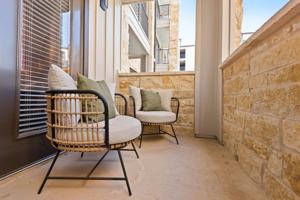 featured image of 17927 Overlook Loop