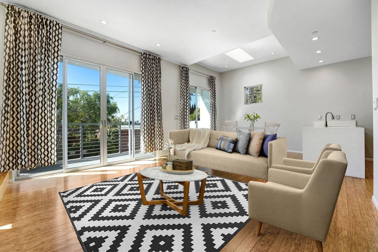 3907 De Longpre Ave - Photo 6 of 30