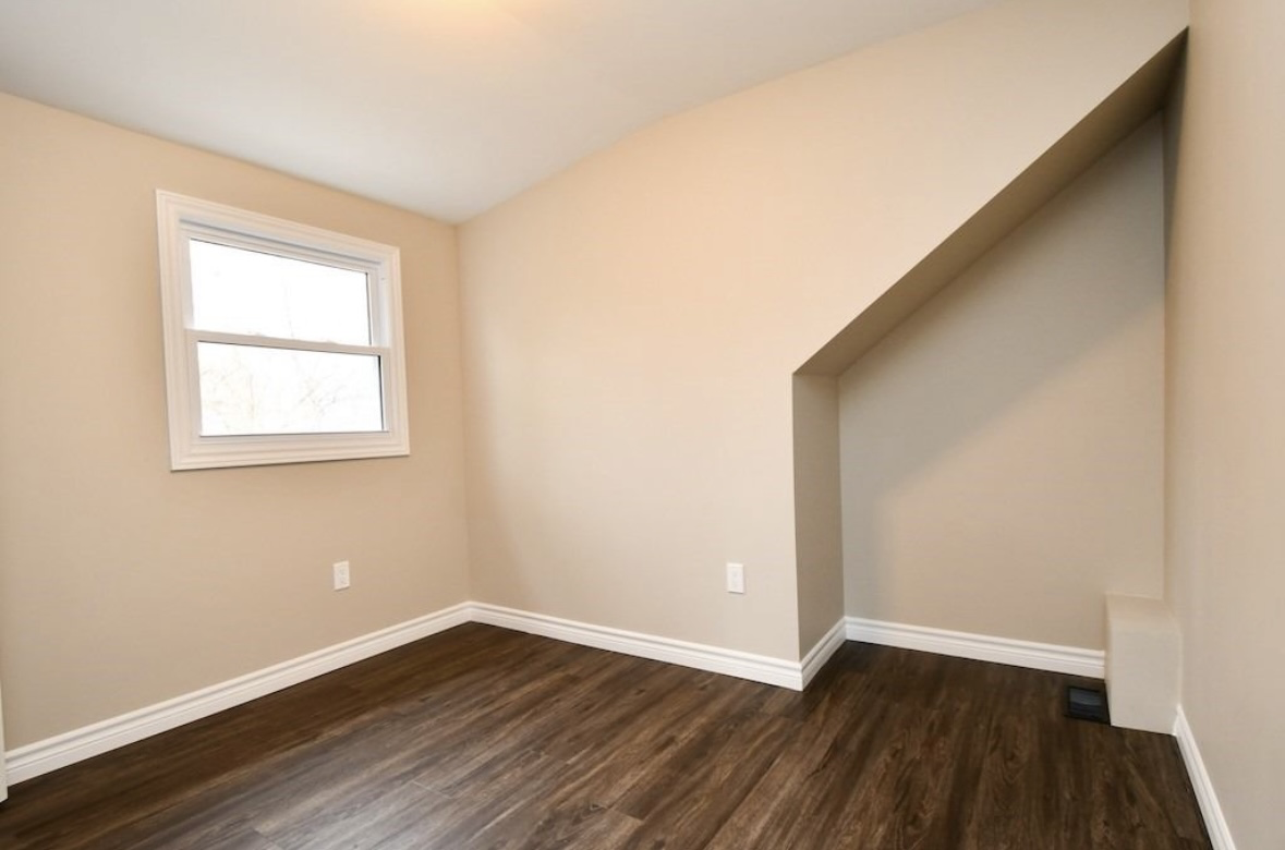 310 Mason Ave #B - Photo 5 of 8