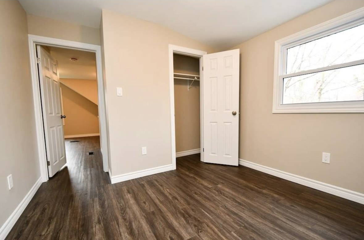 310 Mason Ave #B - Photo 7 of 8