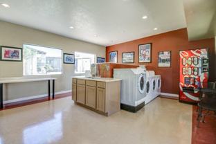 1000 N Arizola Rd - Photo 1 of 1