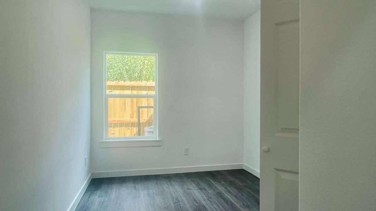 8412 De Priest St #A - Photo 7 of 16