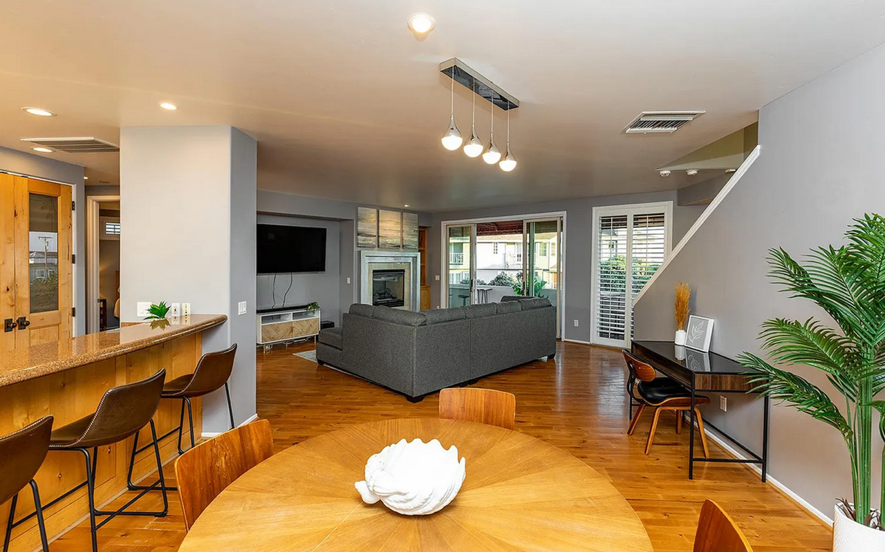 180 Juniper Ave - Photo 7 of 19