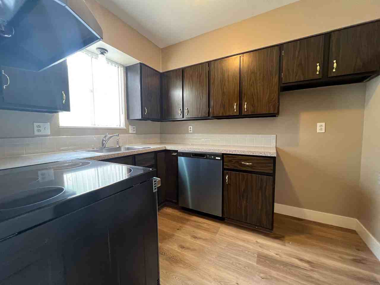 2719 Leisure Dr - Photo 2 of 15