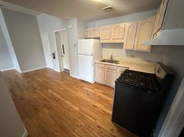 featured image of 30 School St