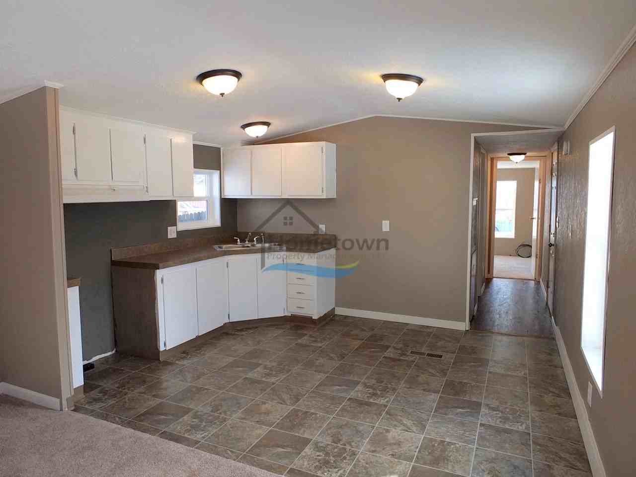 6268 W Jefferson St - Photo 5 of 18