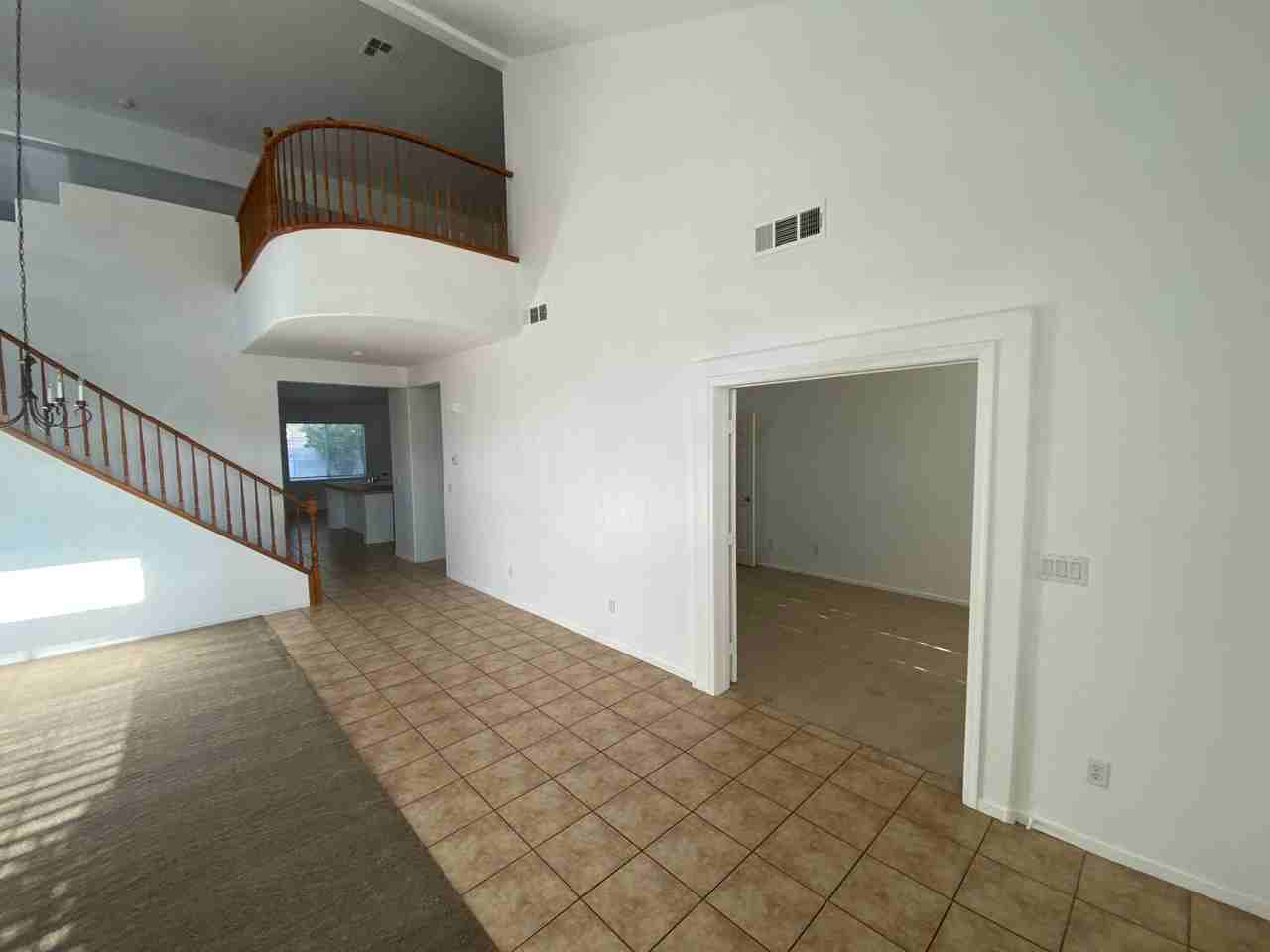 7844 Russling Leaf Dr - Photo 3 of 18