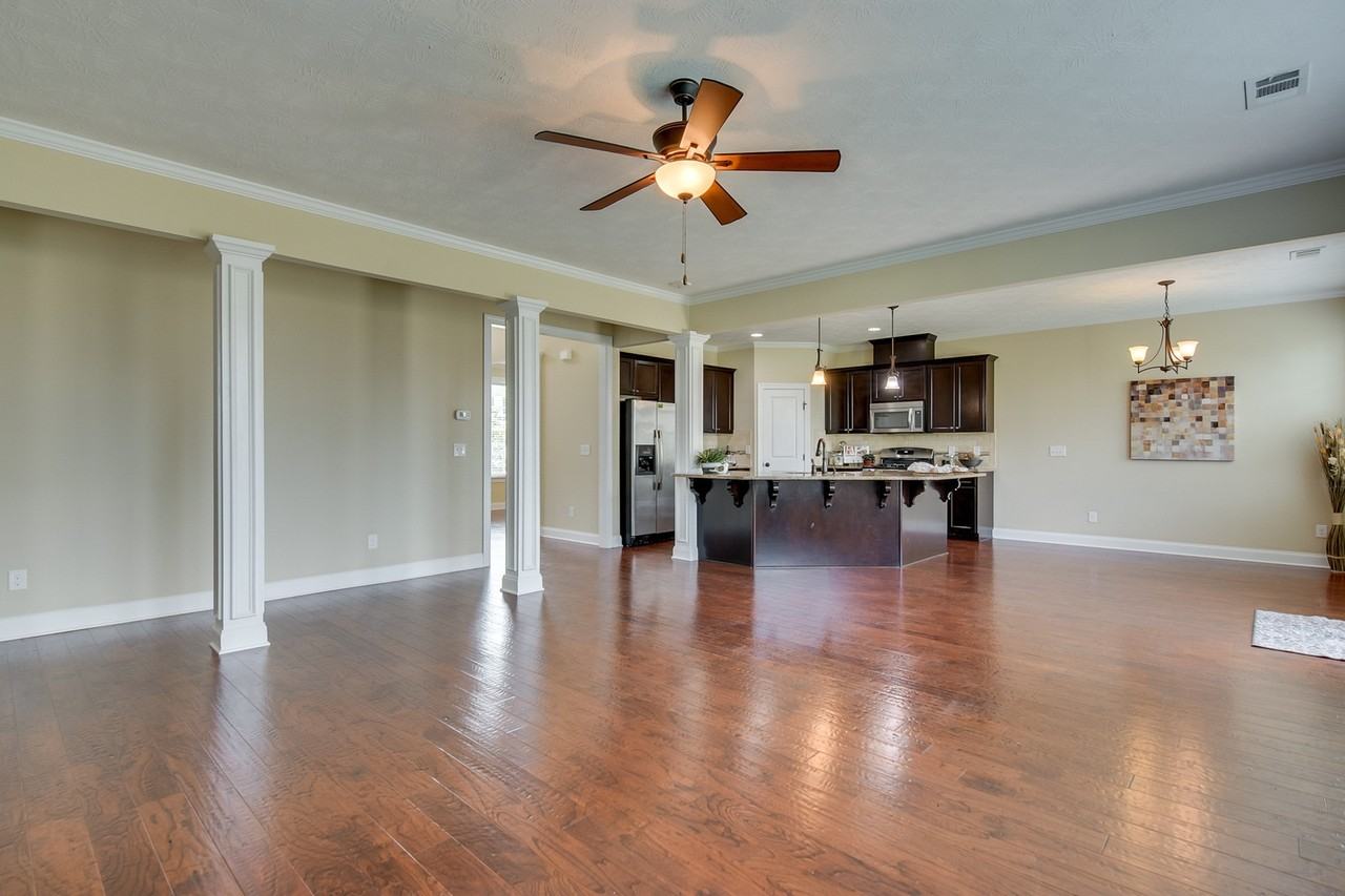 5458 Everlook Cir - Photo 2 of 41