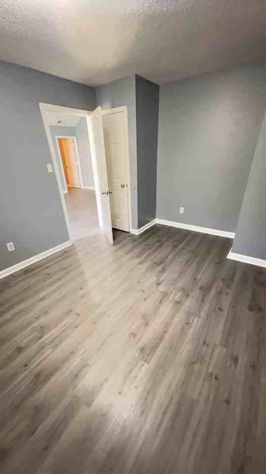 4436 Suncrest Drive - Photo 5 of 12