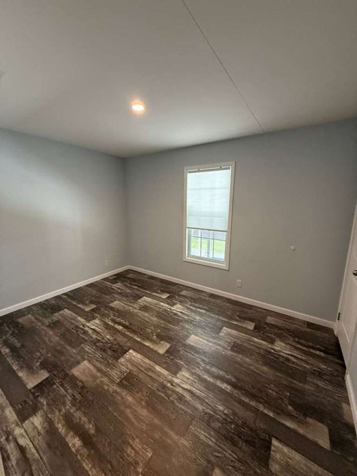 2500 Ayerswood Dr - Photo 4 of 23