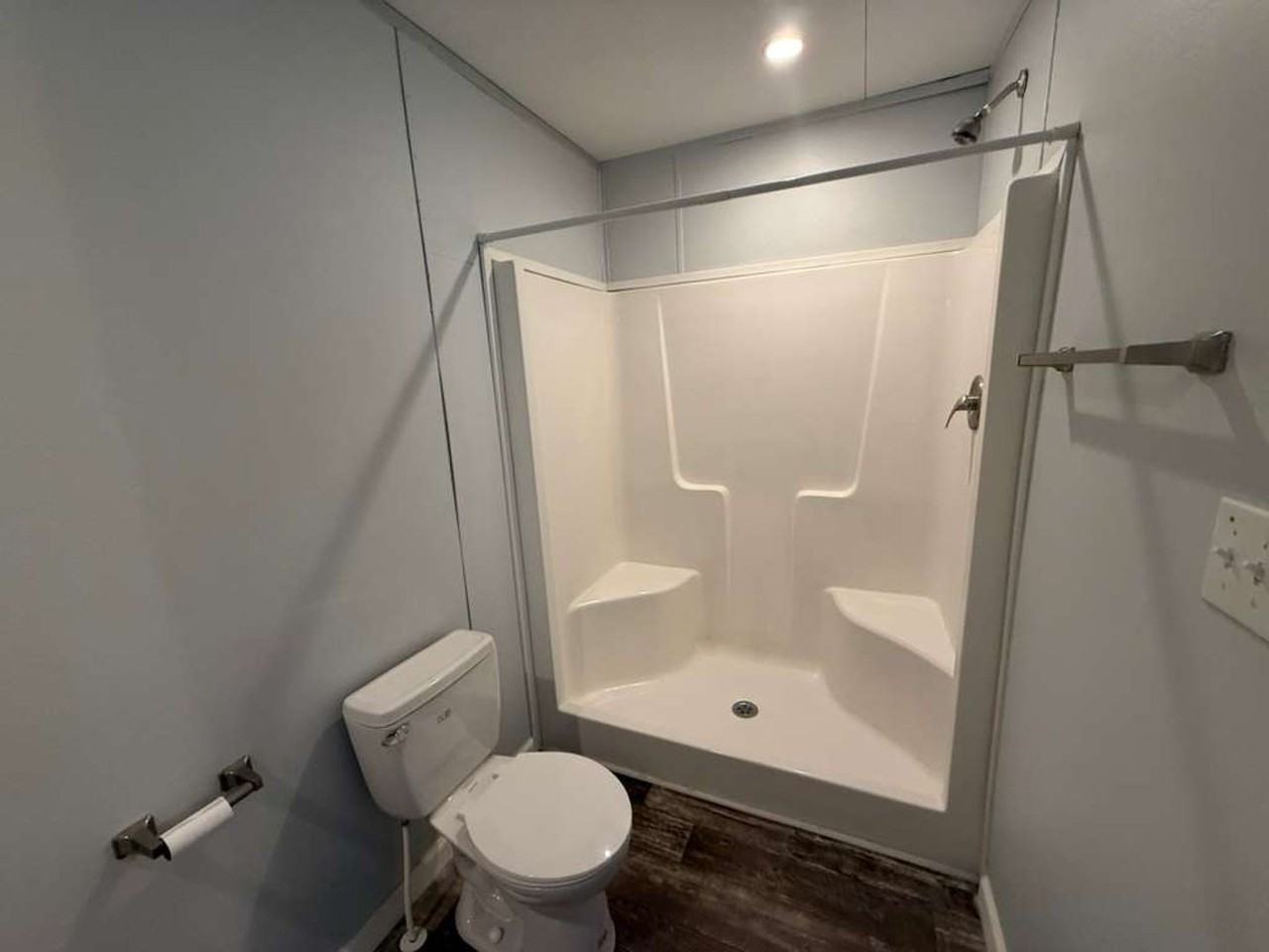 2500 Ayerswood Dr - Photo 7 of 23