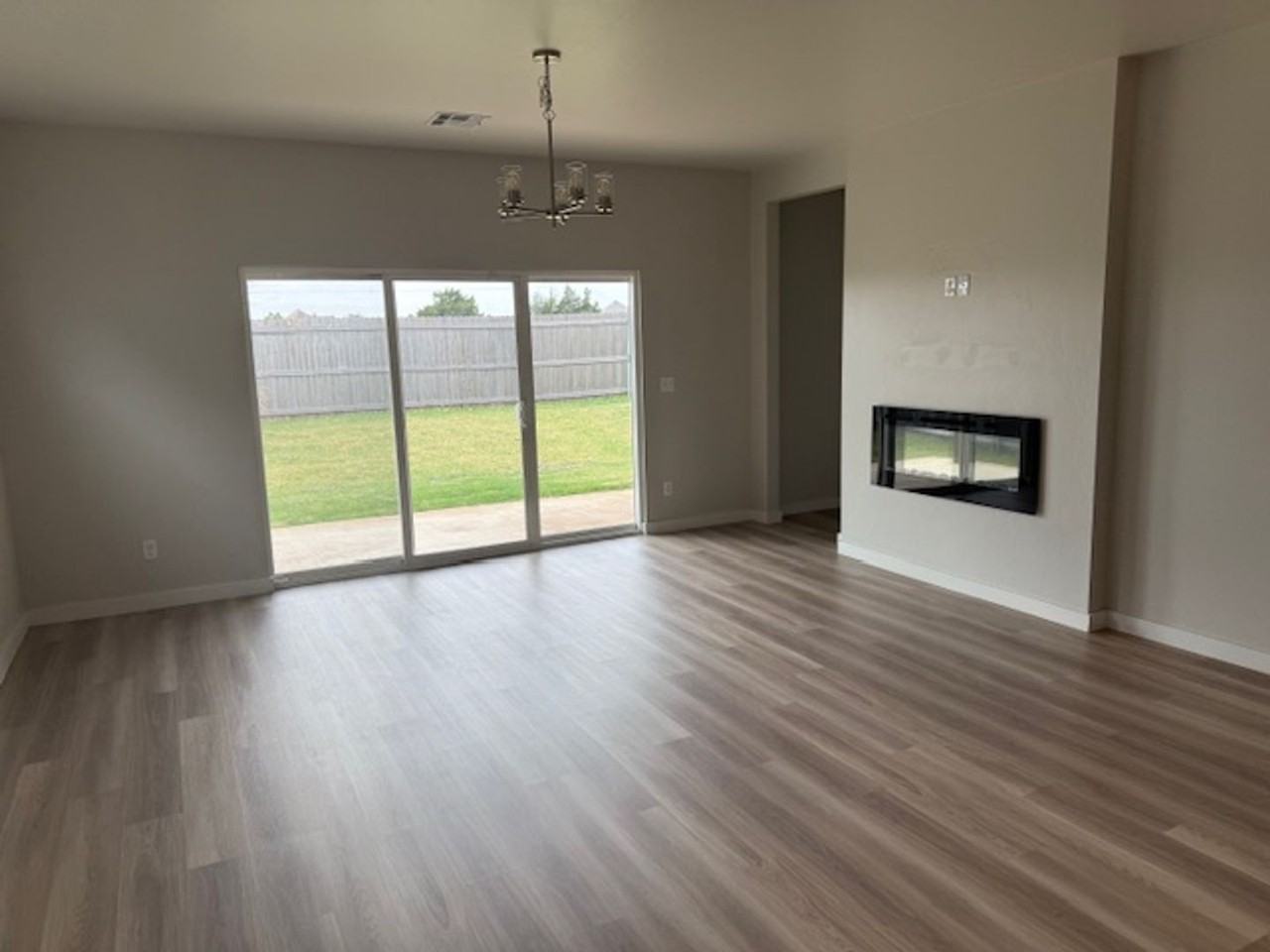 8100 Nw 151st Cir - Photo 6 of 19