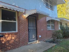 featured image of 713 Lupton Dr #A