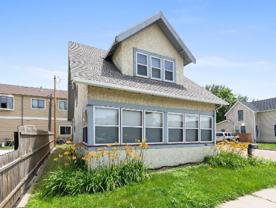 208 S Walts Ave - Photo 1 of 1