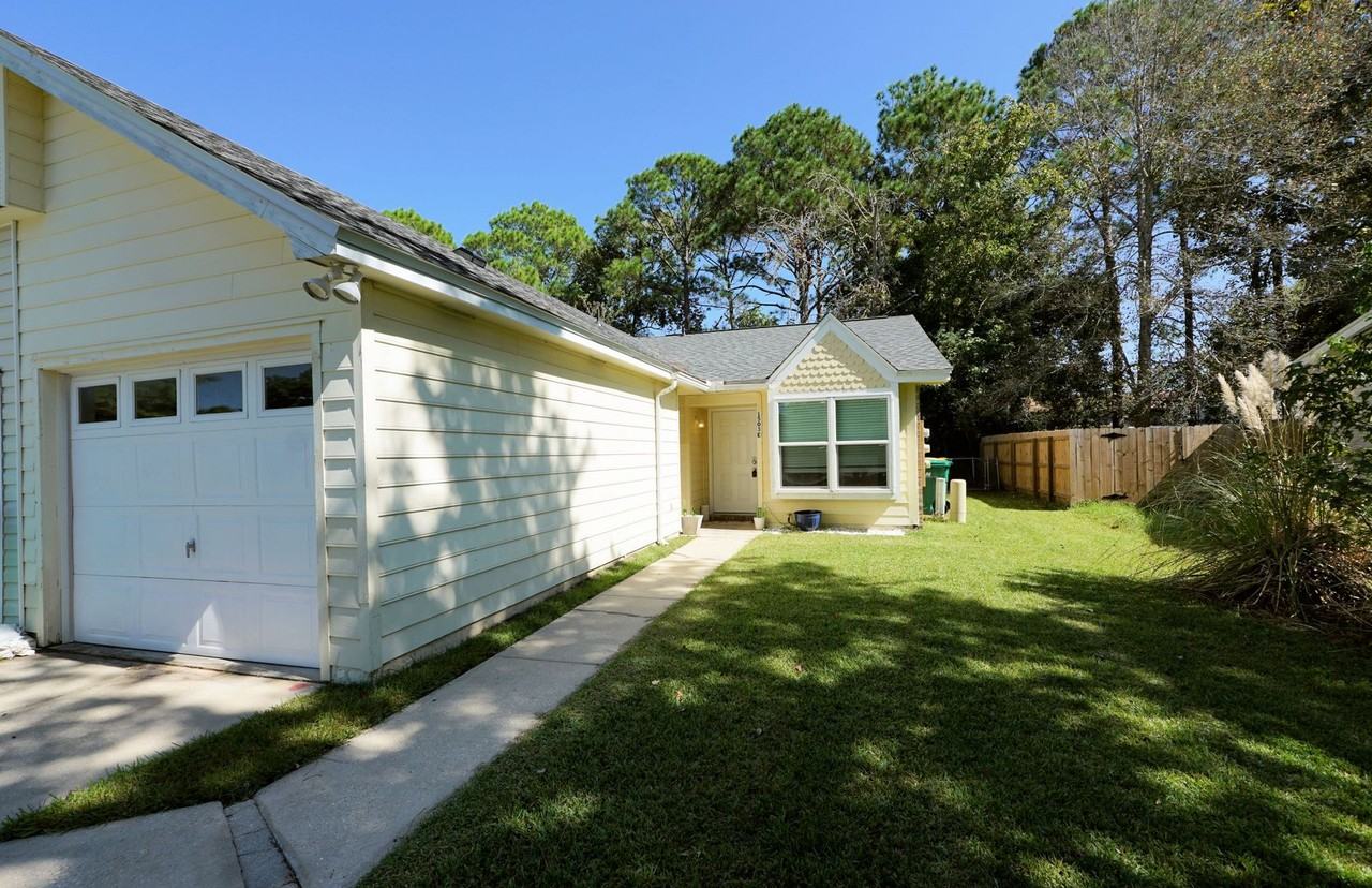 1503 Green Acres Blvd #E - Photo 2 of 25