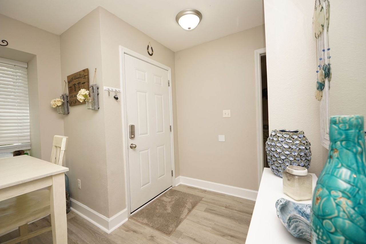 1503 Green Acres Blvd #E - Photo 4 of 25