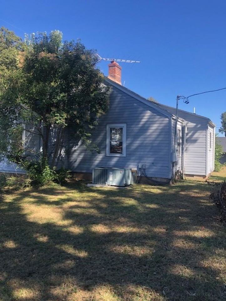 206 Devon Street - Photo 2 of 14